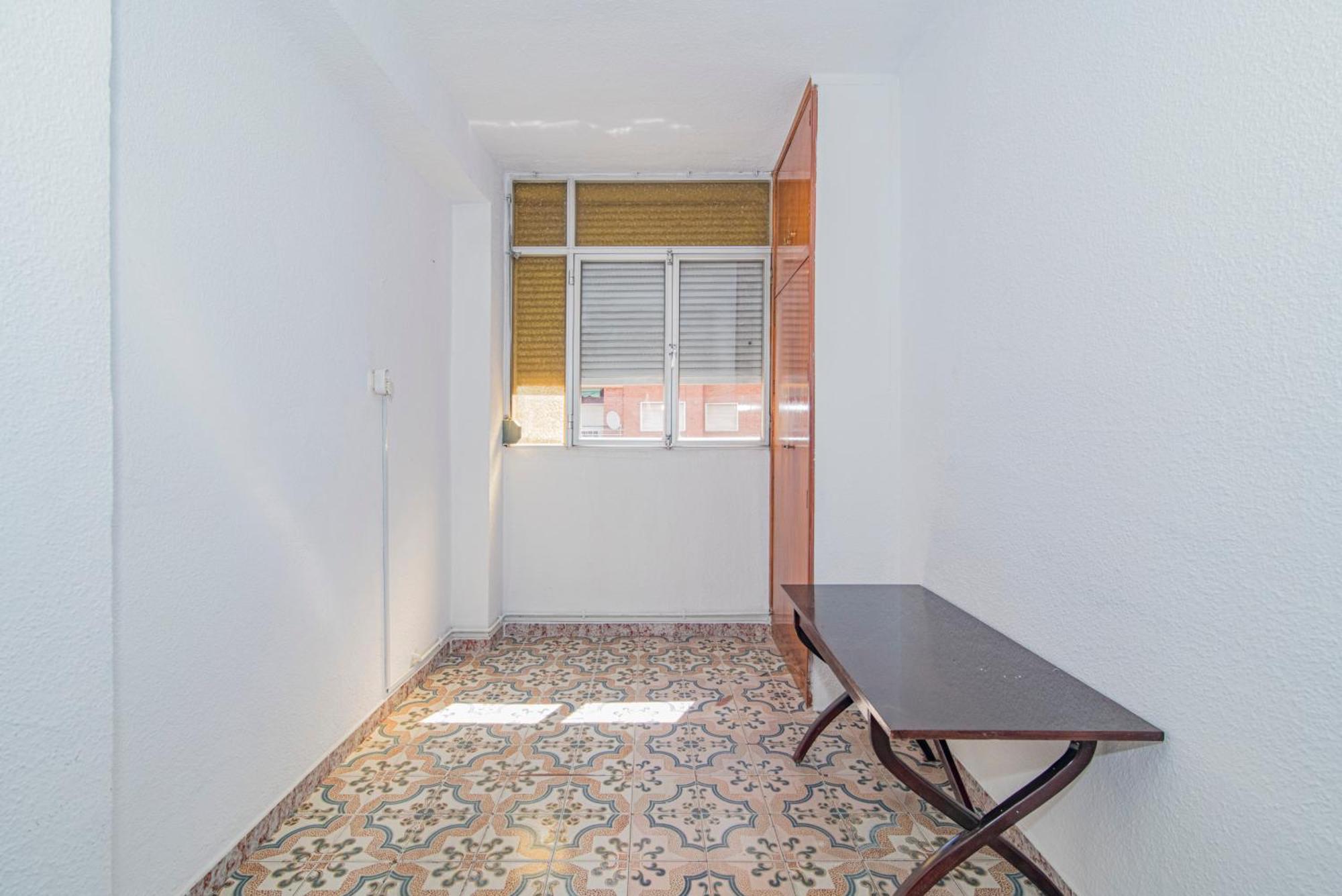 Delfin Retreat Con Terraza Junto A Parada De Metro Гранада Екстериор снимка
