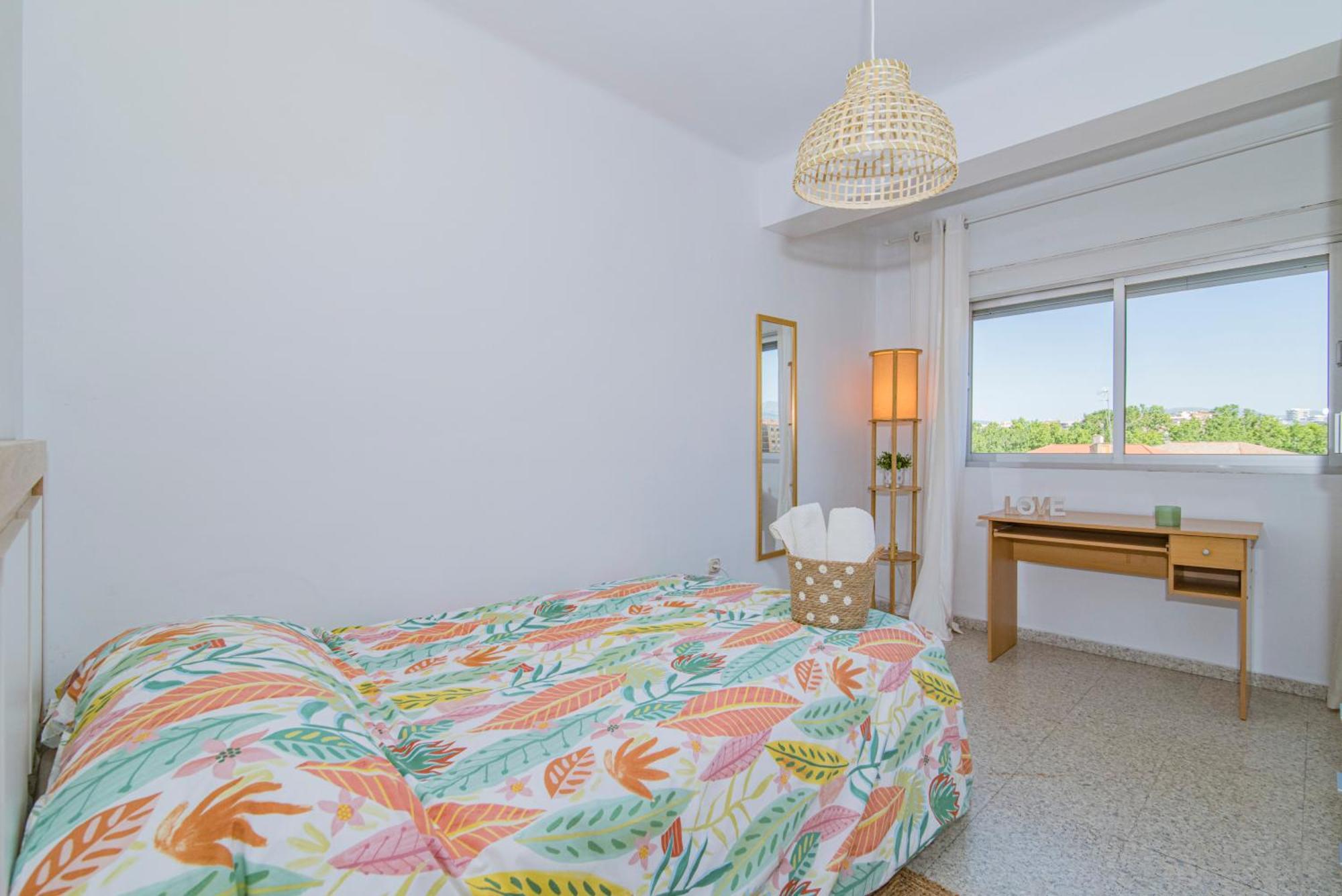 Delfin Retreat Con Terraza Junto A Parada De Metro Гранада Екстериор снимка